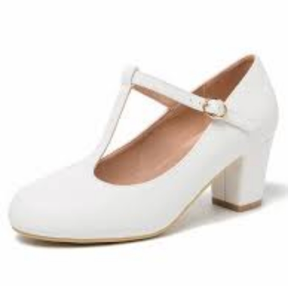Shoes - New White Mary Janes Chunky Low Block Heel Trendy Shoes Women's Size 8.5